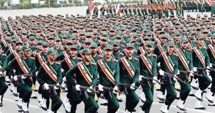 Tahran’ın sırrı: ‘Mozaik Savunma’... ABD İran’da rejimi devirebilir mi