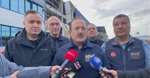 AFAD Başkanı Pehlivan dan hortum felaketi yaşanan Kemalpaşa da inceleme İzmir Haberleri