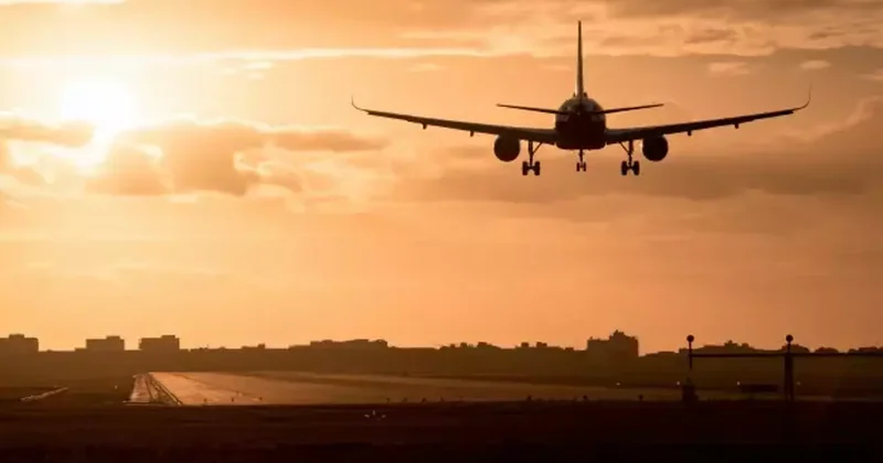 Pakistan ve Bangladeş hattında 14 yıl sonra bir ilk: Uçuşlar yeniden başladı