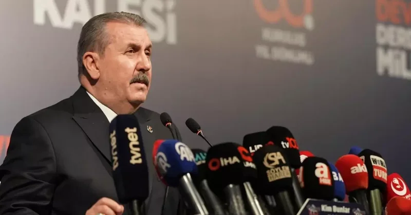 Destici den DEM Parti nin saç örme akımına tepki: Bozkurt un yelesidir, çakalın oyuncağı olamaz