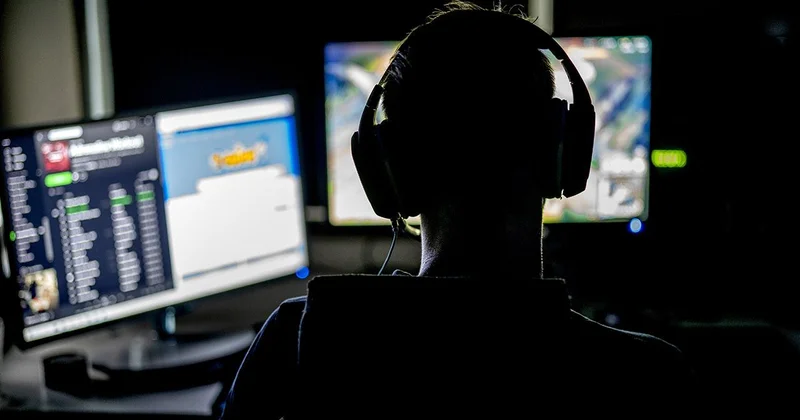 379 FETÖ iltisaklı sosyal medya hesabına erişim engeli getirildi