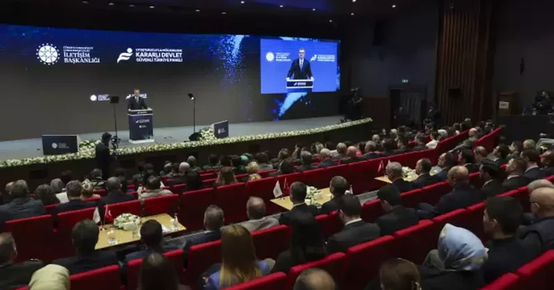 Burhanettin Duran terörden daha zararlı diyerek uyardı: Bağımlılığa karşı koruyucu dil