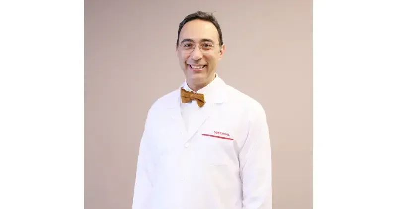 ‘Lazer tedavisiyle gözlük ve lens bağımlılığı sona eriyor’