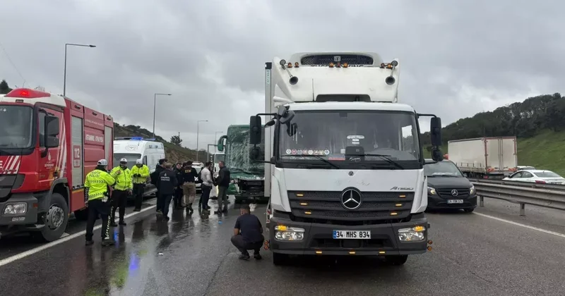 Konyaspor U 19 Otobüsü Kaza Yaptı