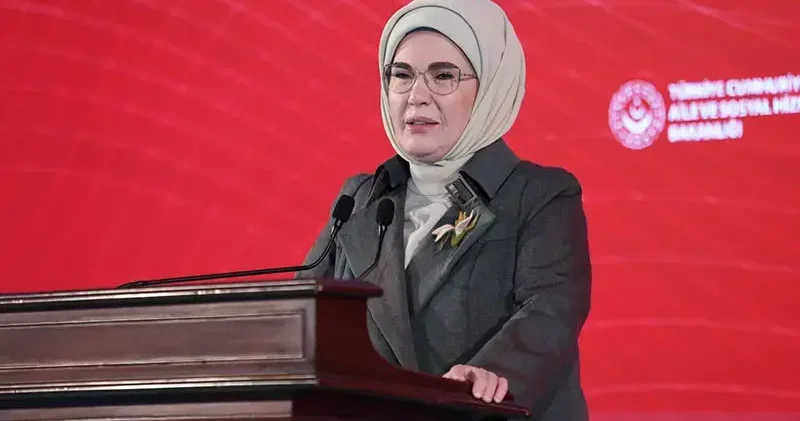 Emine Erdoğan: Ne zaman bir çocuk dara düşse, devletimiz tüm imkanlarıyla onun yanında yer alır