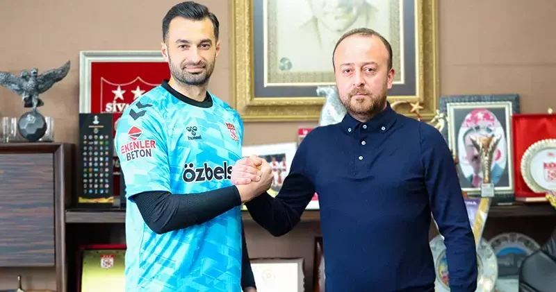 Kaleci Gökhan Akkan Sivasspor da