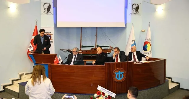 Kardak Krizi nin 30 uncu yıl dönümünde Bodrum da panel düzenledi Muğla Haberleri