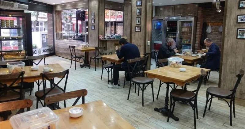 Restoranlarda kuver ve servis ücreti ödemeleri kaldırıldı