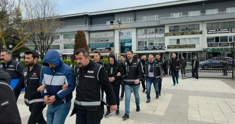 Sahte kimlikle arsa satışı girişimi: 5 şüpheli tutuklandı