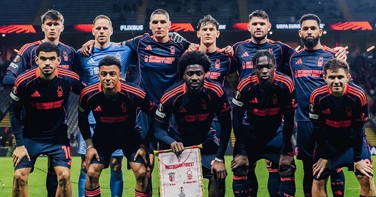 Fenerbahçe nin rakibi Nottingham Forest ı tanıyalım!