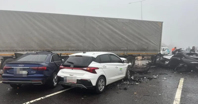 Son dakika: Yoğun siste zincirleme kaza! Yaralılar var! Son dakika haberleri