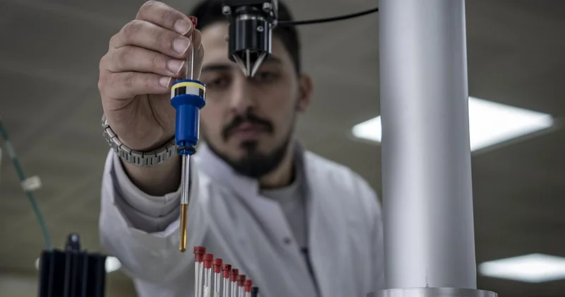 Erzurum da stratejik ilaçların ham maddesi üretiliyor