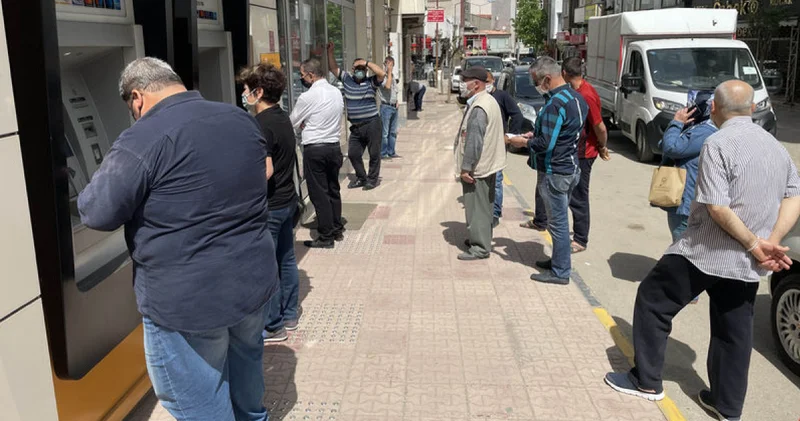 Son dakika: CHP, en düşük emekli aylığına ilişkin düzenlemenin iptali istemiyle Anayasa Mahkemesi ne başvurdu Son dakika haberleri