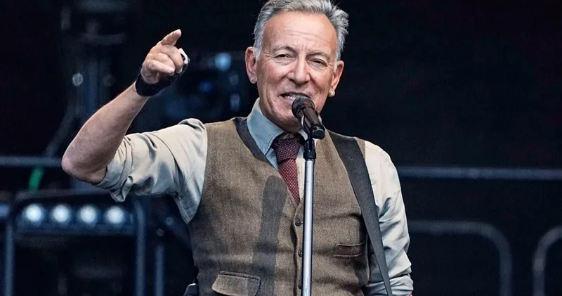 Minneapolis’teki devlet terörüne karşı yazdım : Bruce Springsteen den göçmen polisinin öldürdüğü isimler için şarkı