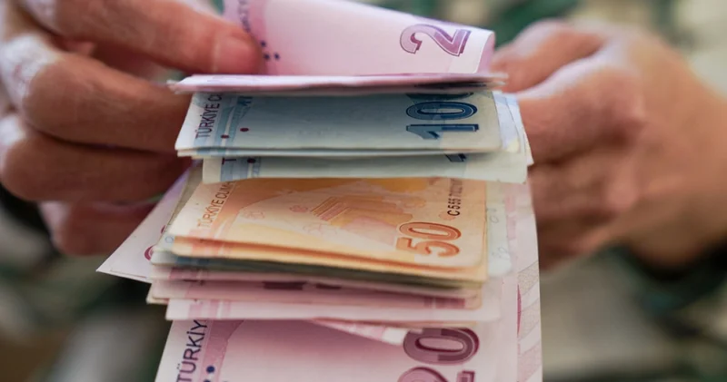 İBB emekli pazar desteği başvuruları sürüyor: Emekli pazar desteği ne kadar, kimler alabilir, ödemeler ne zaman hesaba yatar?