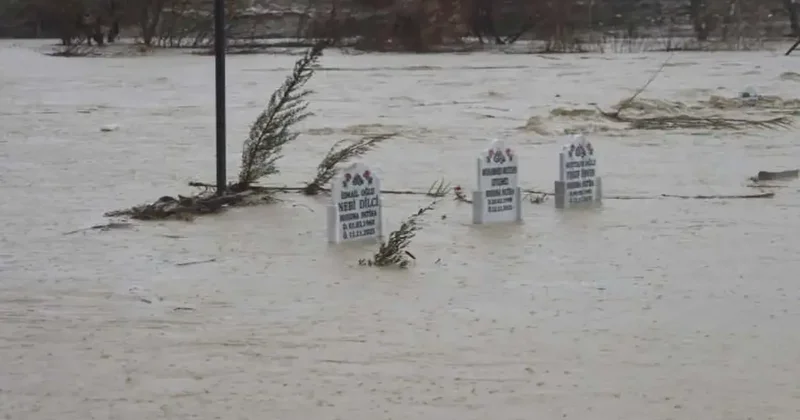 Üzen manzara Adana dan: Mezarlar sular altında kaldı