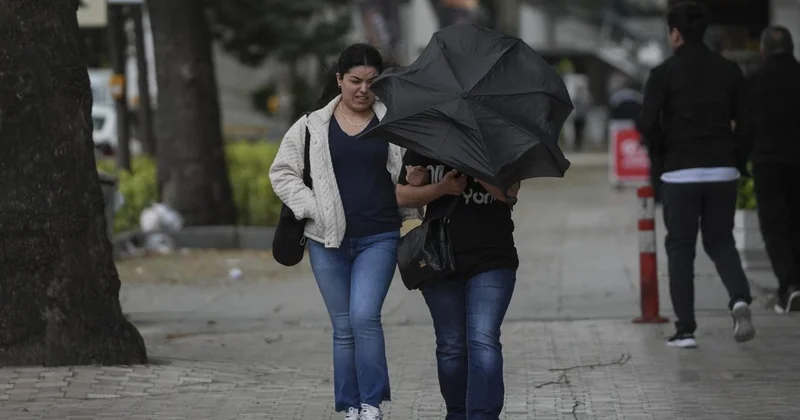 Ankara için kritik uyarı: Kuvvetli rüzgara dikkat