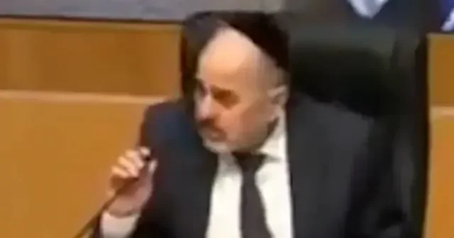 Knesset’te panik had safhada: İsrail meclisini füze korkusu sardı VİDEO İZLE