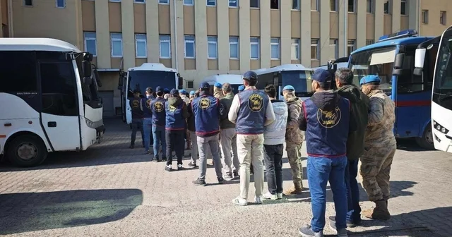 Diyarbakır da haklarında kesinleşmiş hapis cezası bulunan 162 kişi yakalandı Diyarbakır Haberleri