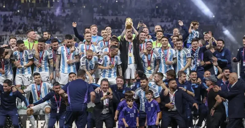 Sergen Yalçın onayladı, ilk görüşme yapıldı! Kartal Arjantin in kalbini istiyor