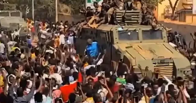 Somali Ordusu Türk yapımı Kirpi’yle 14 yıldır işgal altında olan bölgeyi kurtardı VİDEO İZLE