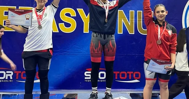 Tuğba Kıvıkoğlu ndan Türkiye Şampiyonasında büyük başarı Düzce Haberleri