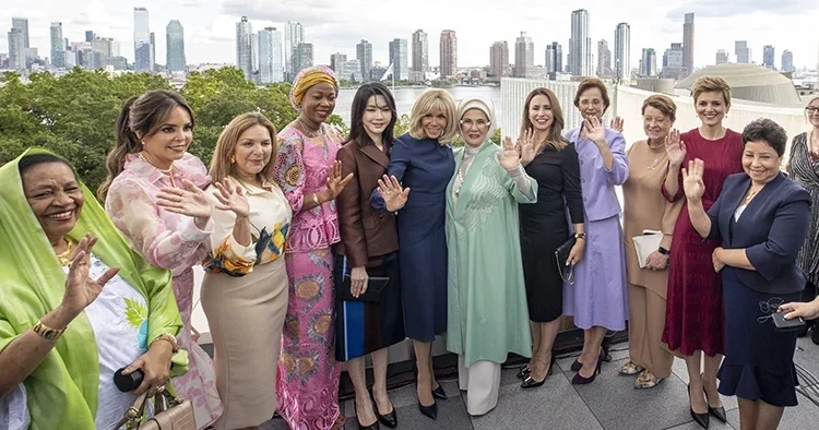 Emine Erdoğan ın himayesinde başlatılan Sıfır Atık Projesi kapsamında 90 milyon ton atık dönüştürüldü