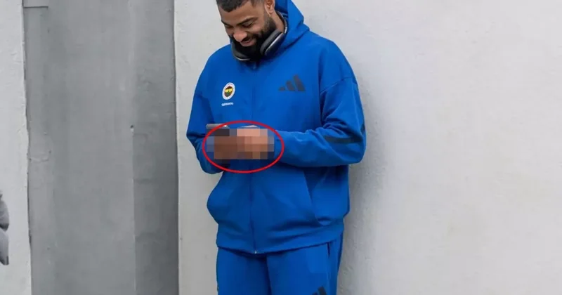 Maç öncesi sigara içmesinin bedeli ağır oldu! Fenerbahçe den resmi açıklama