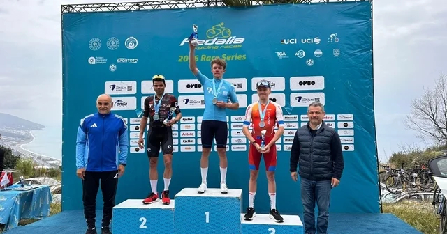 Muğla Büyükşehir Belediyesi Bisiklet Takımı Alanya da birincilik kürsüsüne çıktı Muğla Haberleri