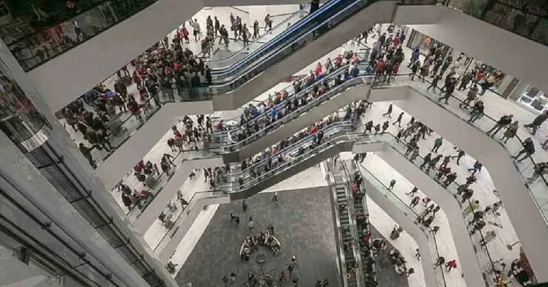 Dünyanın en büyük AVM si: 16 katta 700 mağazası var Sözcü Gazetesi