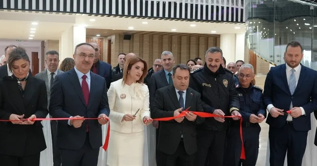 Tekirdağ da mahkumların hazırladığı resim sergisi açıldı Tekirdağ Haberleri