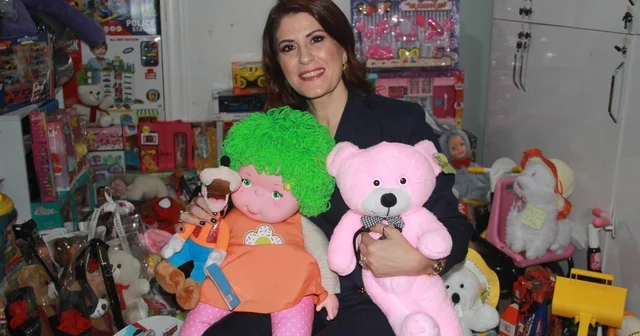 44 üncü yaş gününde hediye yerine oyuncak istedi: Oda dolusu oyuncak ile sevgi evlerindeki çocukları mutlu edecek Ordu Haberleri