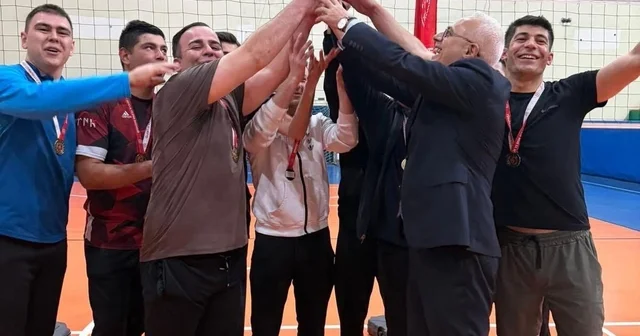 Filenin efeleri jandarma oldu Düzce Haberleri