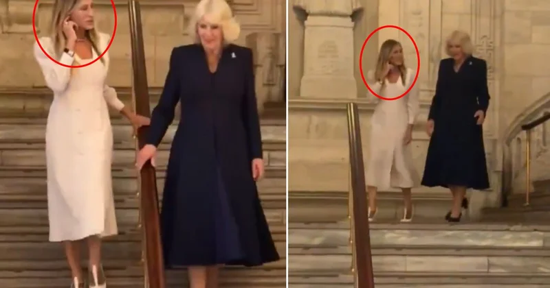 Kraliçe nin yanında yaptığı hareket merak uyandırdı! Görüntüye yorum yağıyor