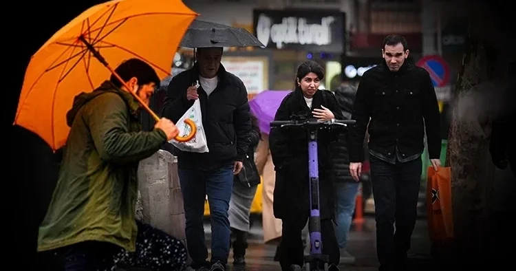 Hava bir anda değişiyor: Meteoroloji saat verdi... Gök gürültülü sağanak geliyor! 5 gün boyunca etkili olacak