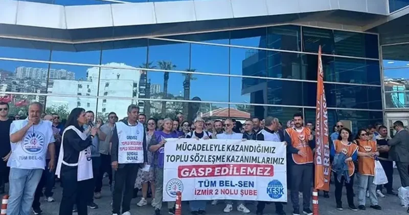İzmir de memurlar ayaklandı: Dün CHP önünde bugün belediyede! İlçe yönetimlerine isyan ettiler