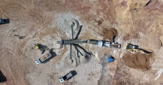 Tunceli de 120 kilometrelik sıcak asfalt hedefi için dev tesis kuruldu Tunceli Haberleri