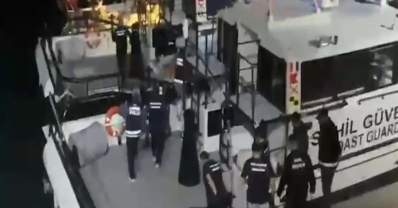 Ayvalık açıklarında yelkenli tekneye uyuşturucu operasyonu: 5 tutuklama