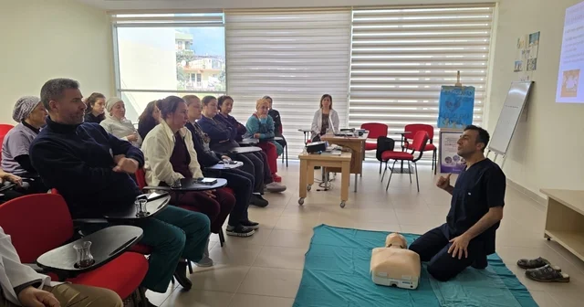 Gazipaşa Devlet hastanesinde personele temel yaşam desteği eğitimi Antalya Haberleri