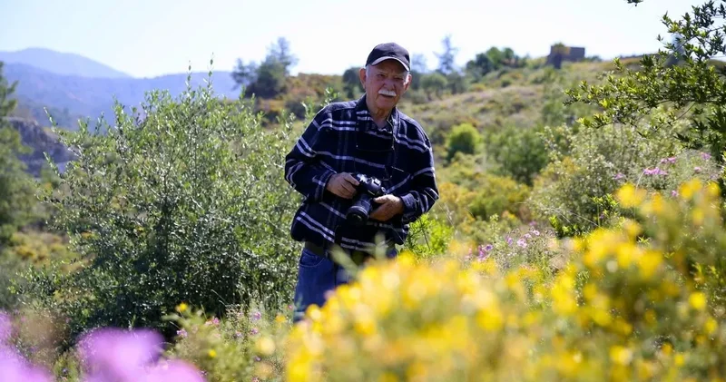 Can sıkıntısından başladığı hobisi adını bilim tarihine kazıdı: 5 yeni çiçek türü onun adını aldı