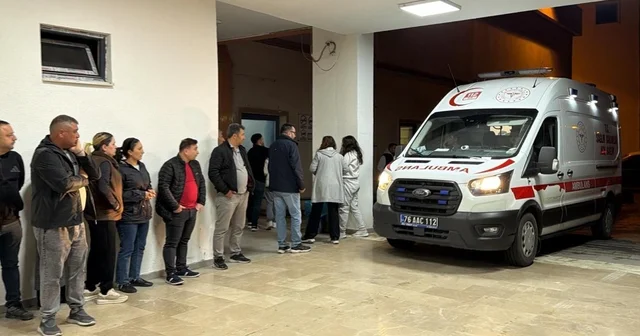 Ortaokul öğrencisi tüfekle oynarken kazara arkadaşını vurdu Iğdır Haberleri