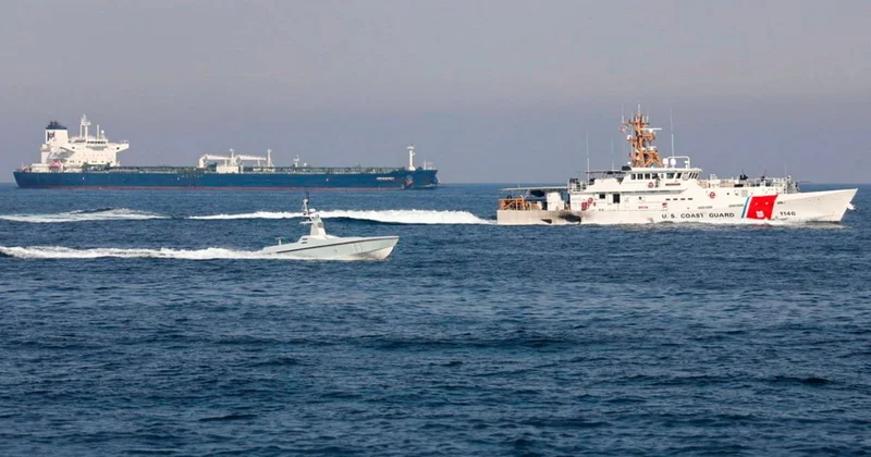 İran a 6 milyar dolarlık abluka darbesi! ABD 41 tankerin rotasını değiştirdi