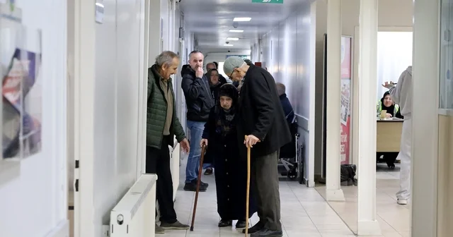 Sakarya da 30 yıllık evli çiftlere ücretsiz sağlık taraması hizmeti Sakarya Haberleri