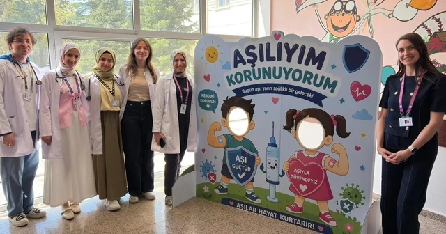 Zehra Kardaş: Aşılar, sağlıklı bir geleceğin en güçlü teminatlarından biridir ERÜ Hastaneleri nde aşıya dikkat çekildi Kayseri Haberleri