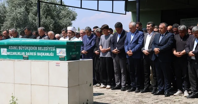 Selde hayatını kaybeden genç son yolculuğuna uğurlandı Adana Haberleri