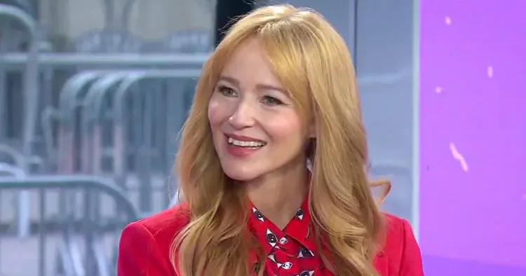 Şarkıcı Jewel dan çarpıcı çocukluk itirafı: Evimizde elektrik su hatta tuvalet bile yoktu!