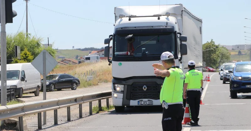 Tekirdağ da ağır tonajlı araçlara İstanbul yönü kısıtlaması