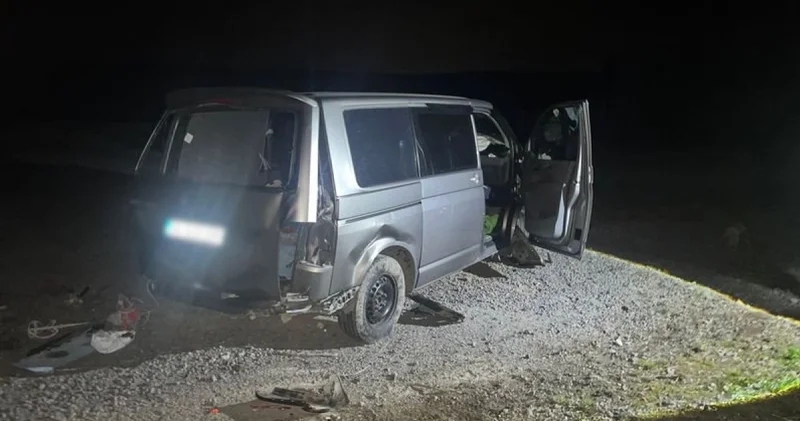 Kars ta panelvan şarampole devrildi: 1 ölü Son dakika haberleri