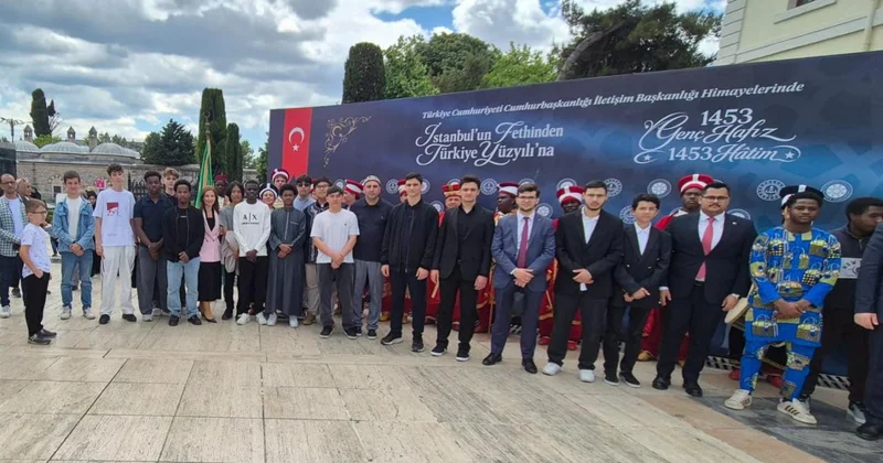 İstanbul un Fethine 1453 hatimle manevi selam