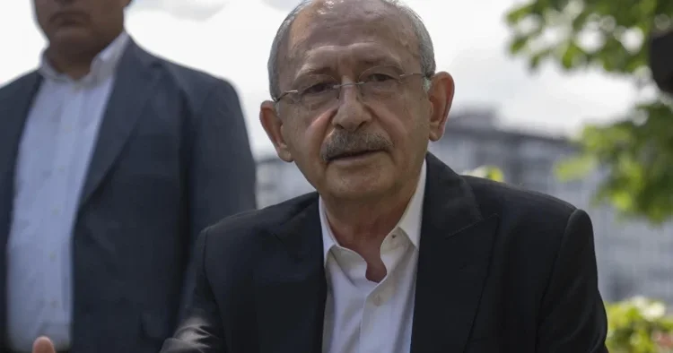 CHP Genel Merkezi nde hazırlıklar tamam! Kılıçdaroğlu bugün ne anlatacak? Merakla beklenen konuşmaya ilişkin ipuçları